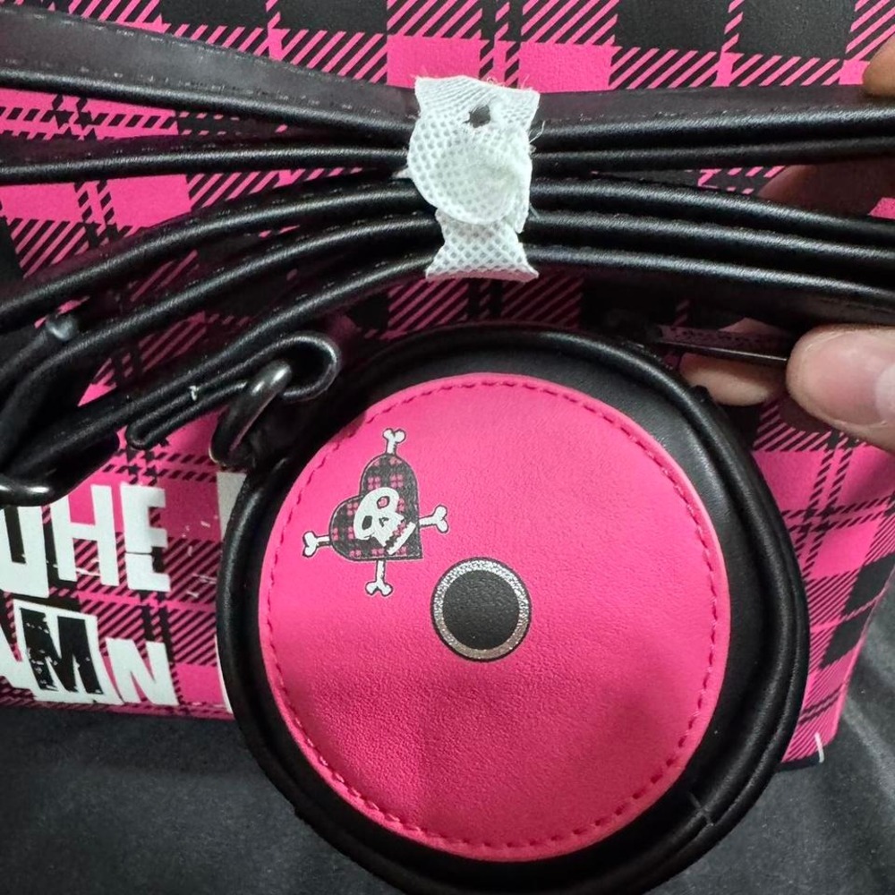 Brand New Limited Edition - Avril‎ Lavigne Loungefly 2025 - Picture 6 of 8